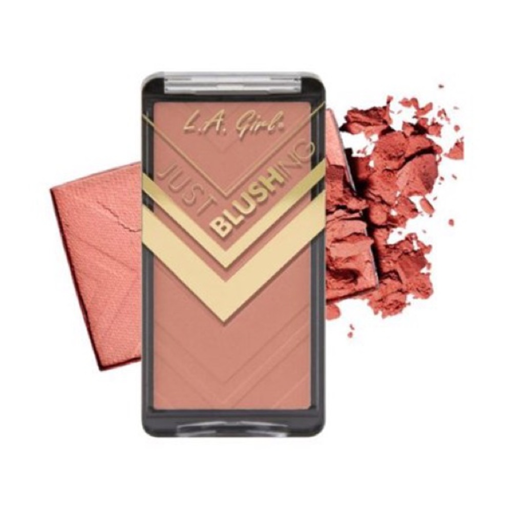L.A. Girl Just Blushing in “Just Natural”